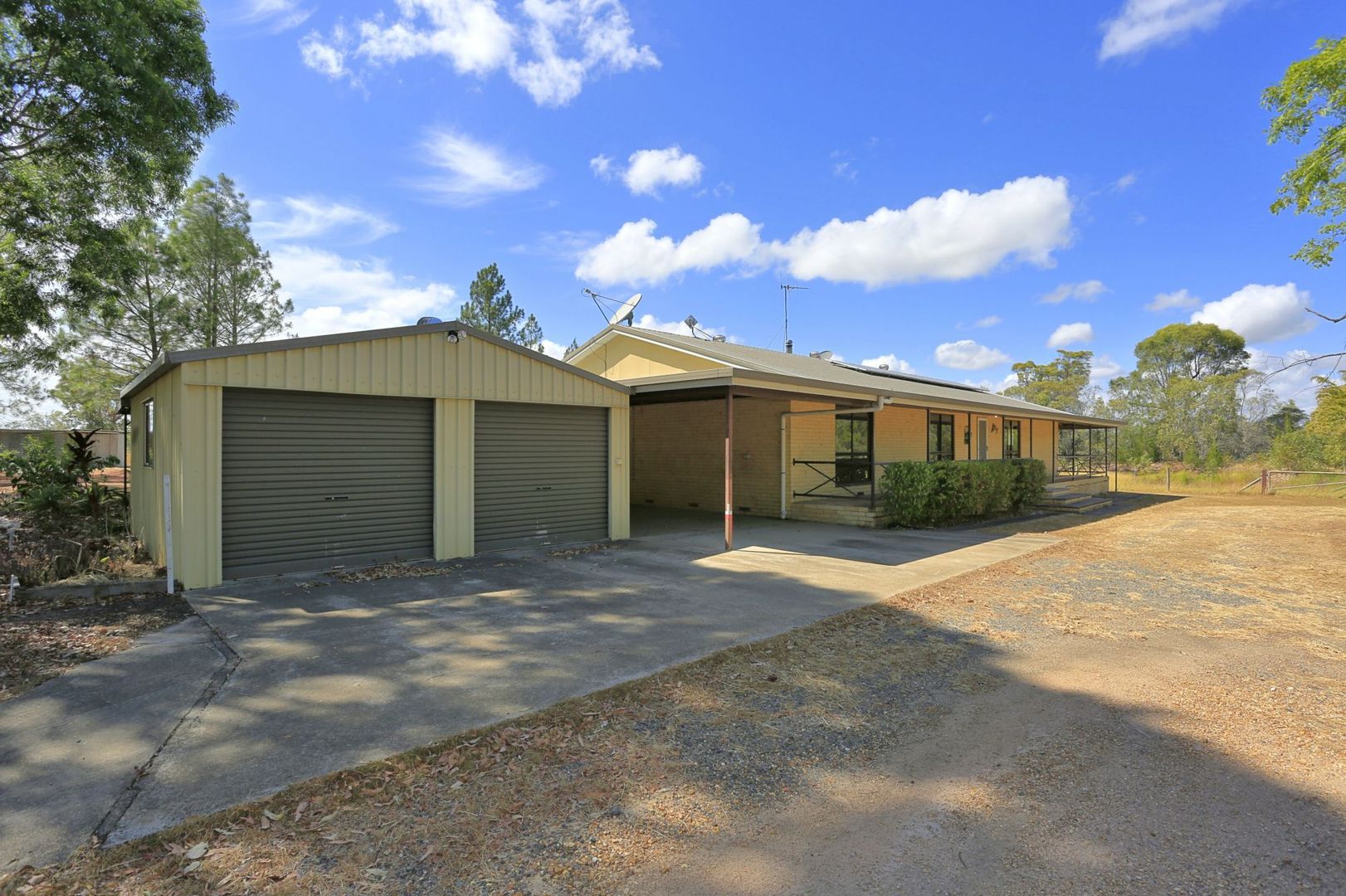 124 Garryowen Road, Redridge | Property History & Address Research | Domain