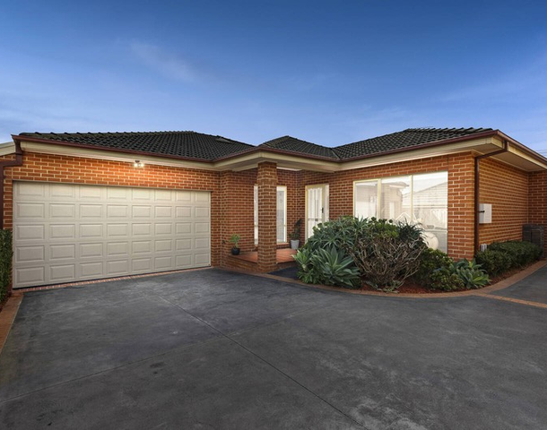 2/3 Alexander Avenue, Oakleigh East VIC 3166