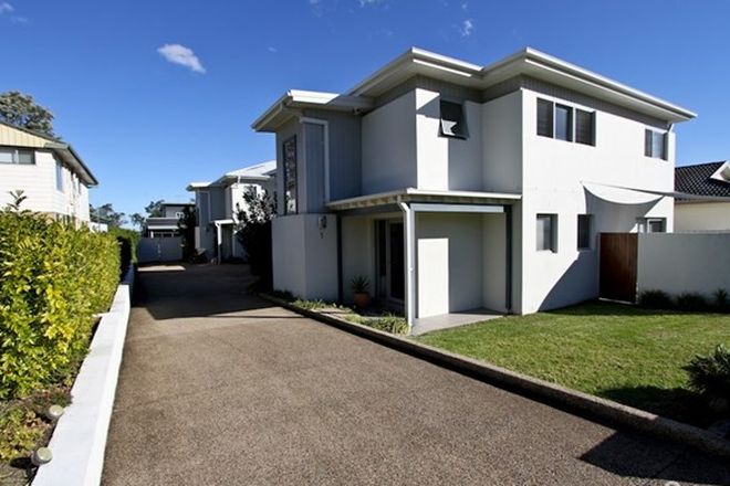 Picture of 1/6 Leyton Street, SPEERS POINT NSW 2284