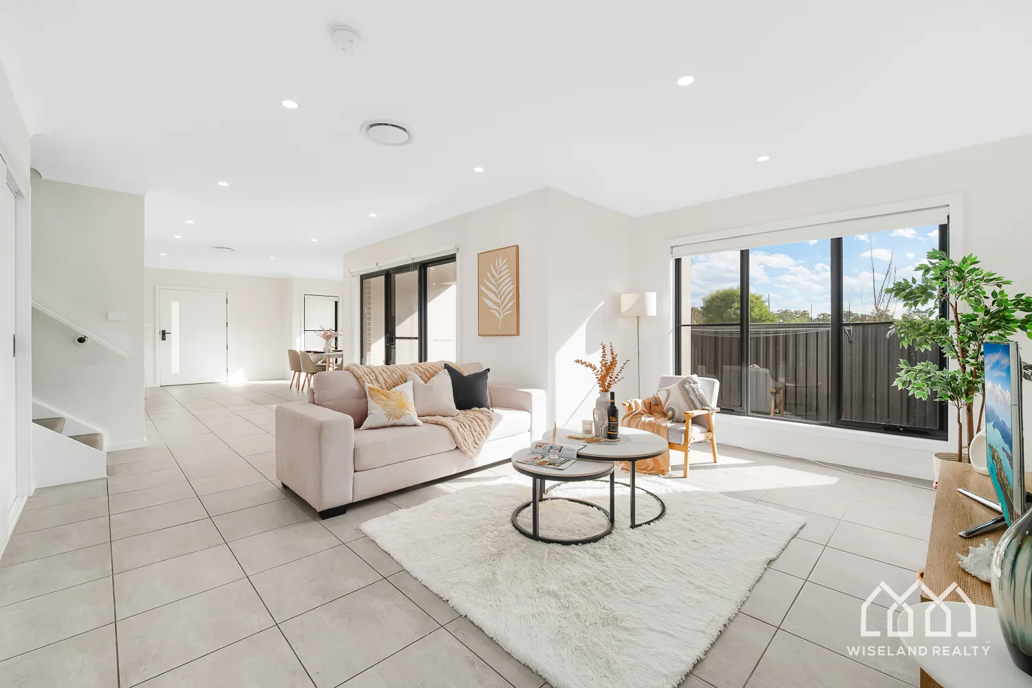 Near-New Parkfront Family Home | 207sqm of Contemporary Living, Colebee