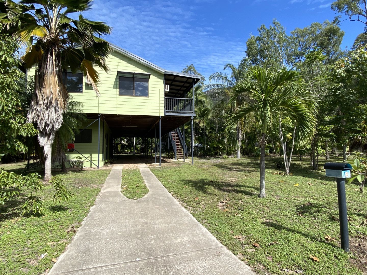 2 Coleton Ct, Nelly Bay QLD 4819, Image 1
