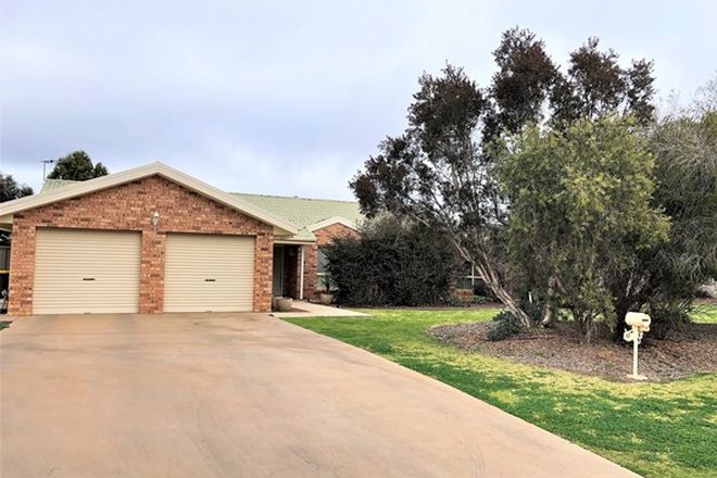 Picture of 13 Hillview Place, LEETON NSW 2705