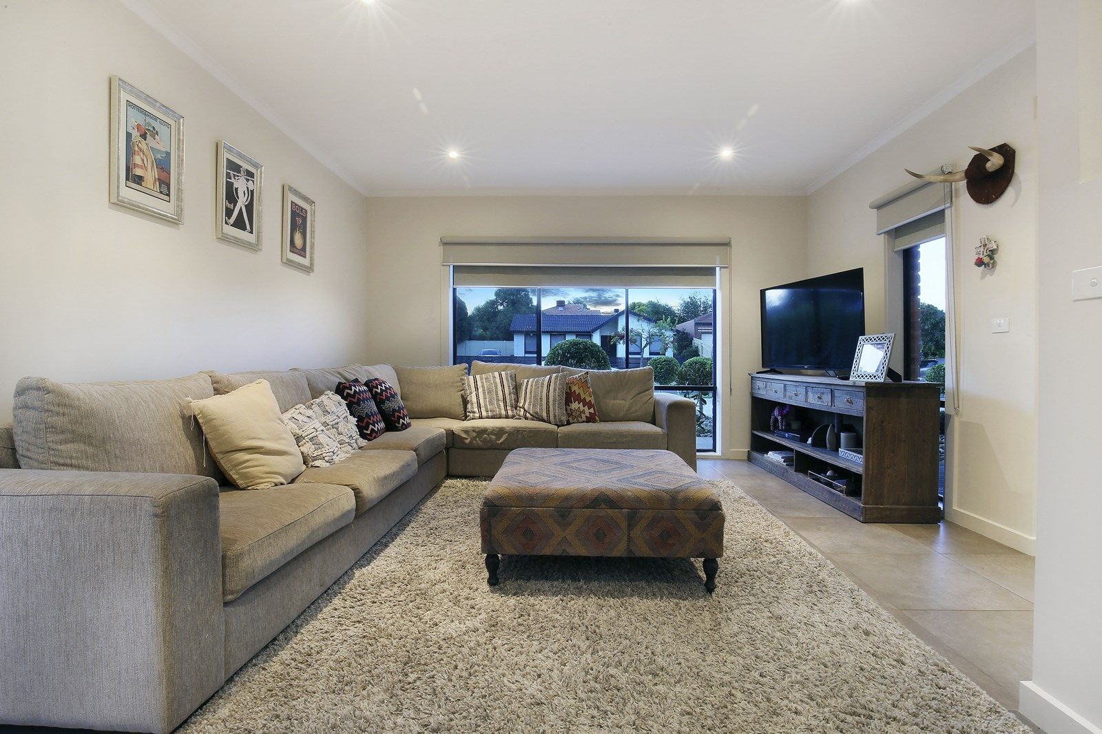 2 Pulford Crescent, Mill Park VIC 3082, Image 2