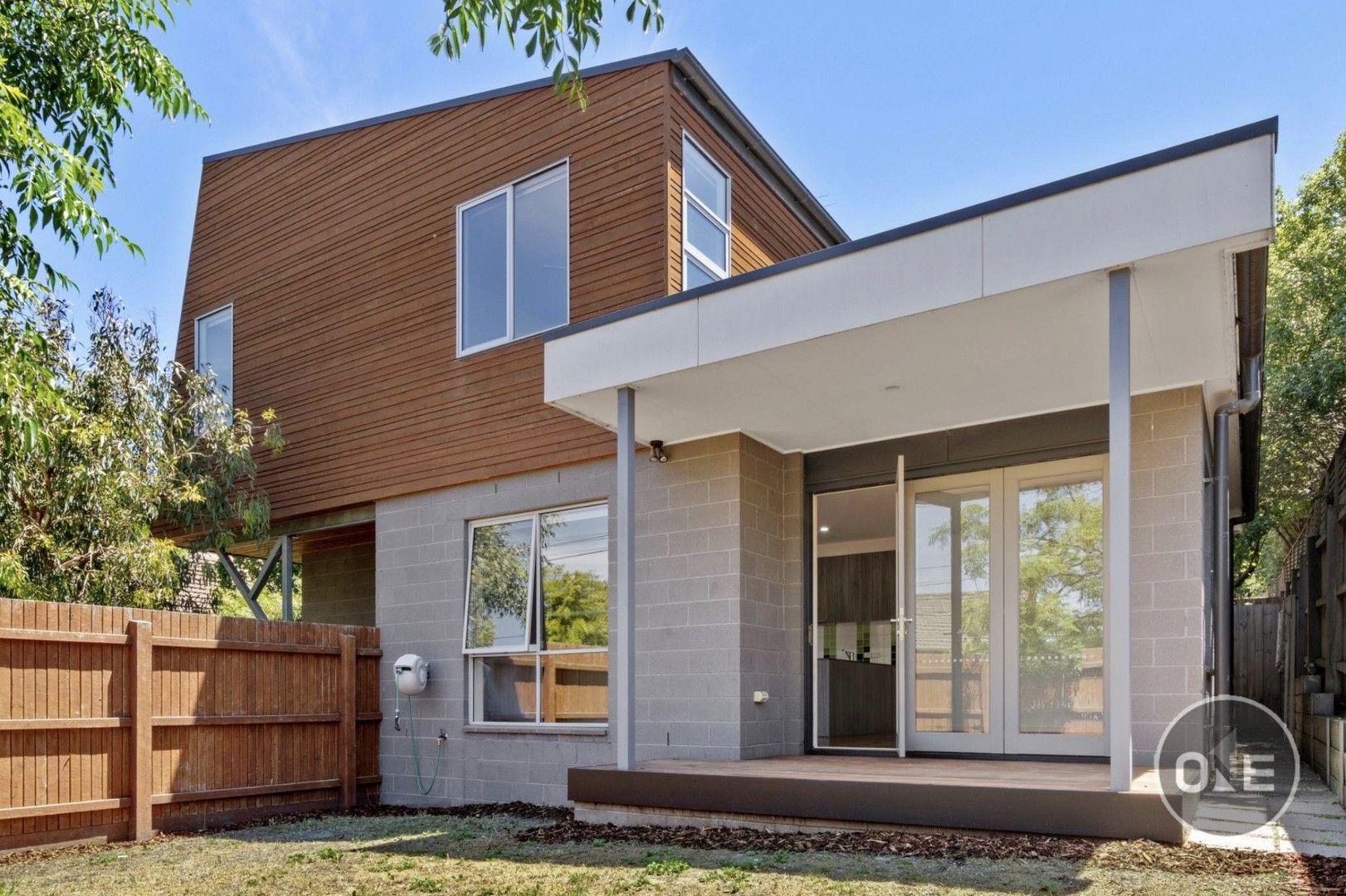 3 bedrooms Townhouse in 1/595 Burke Road CAMBERWELL VIC, 3124