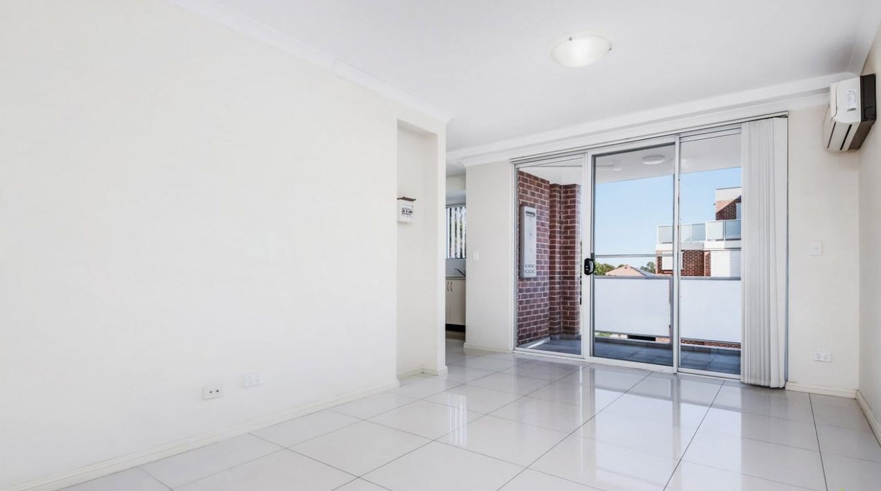 10/518-522 Woodville Road, Guildford NSW 2161, Image 1