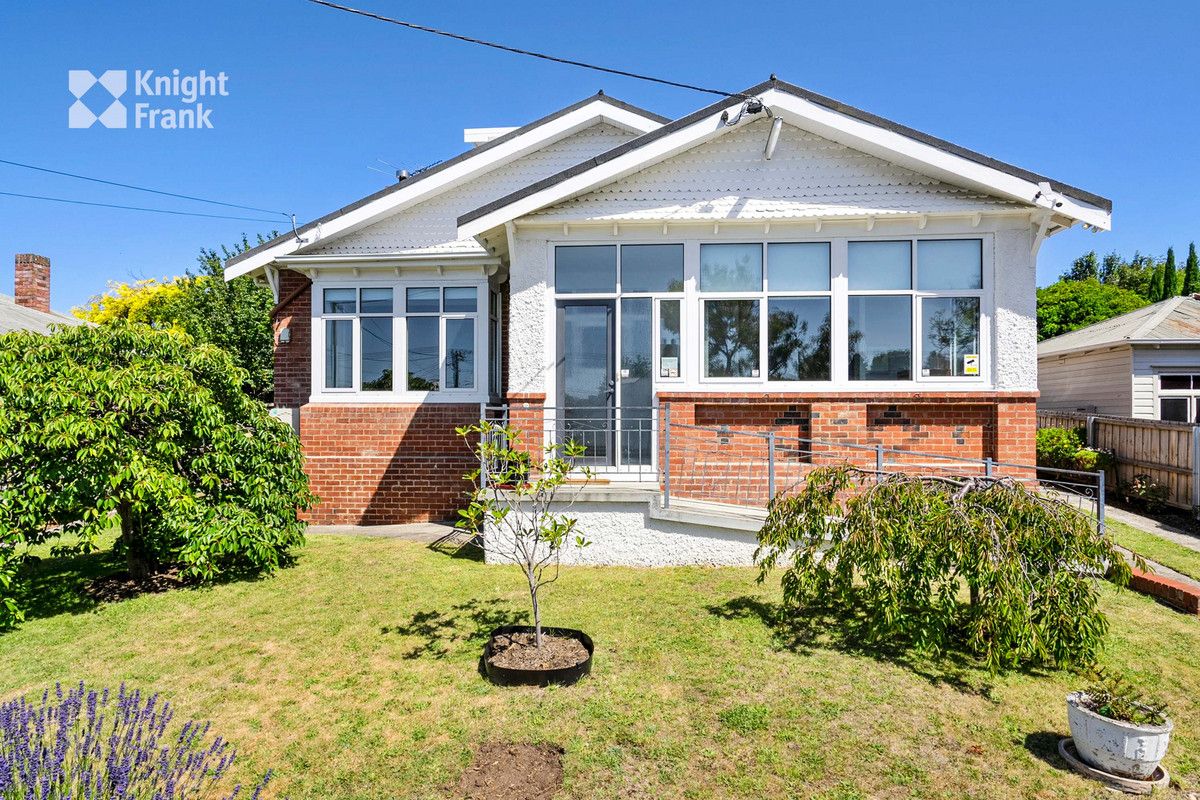 4 bedrooms House in 39 Lord Street SANDY BAY TAS, 7005