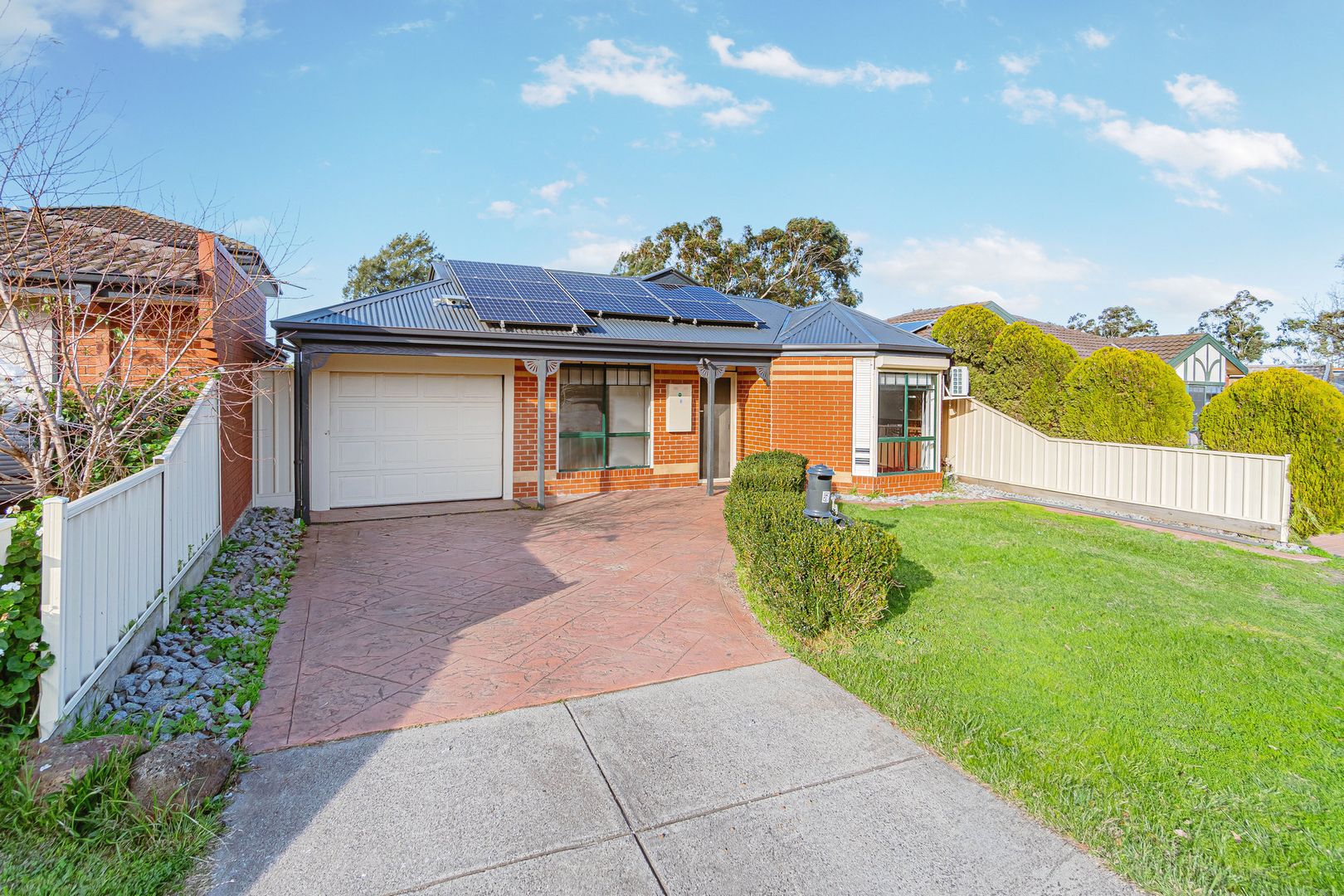 5 Merrigan Court, Roxburgh Park VIC 3064, Image 1