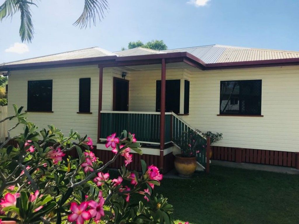4 bedrooms House in 67 Halstead Street GULLIVER QLD, 4812