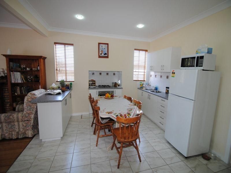 30 Beeac-Dreeite Road, BEEAC VIC 3251, Image 2