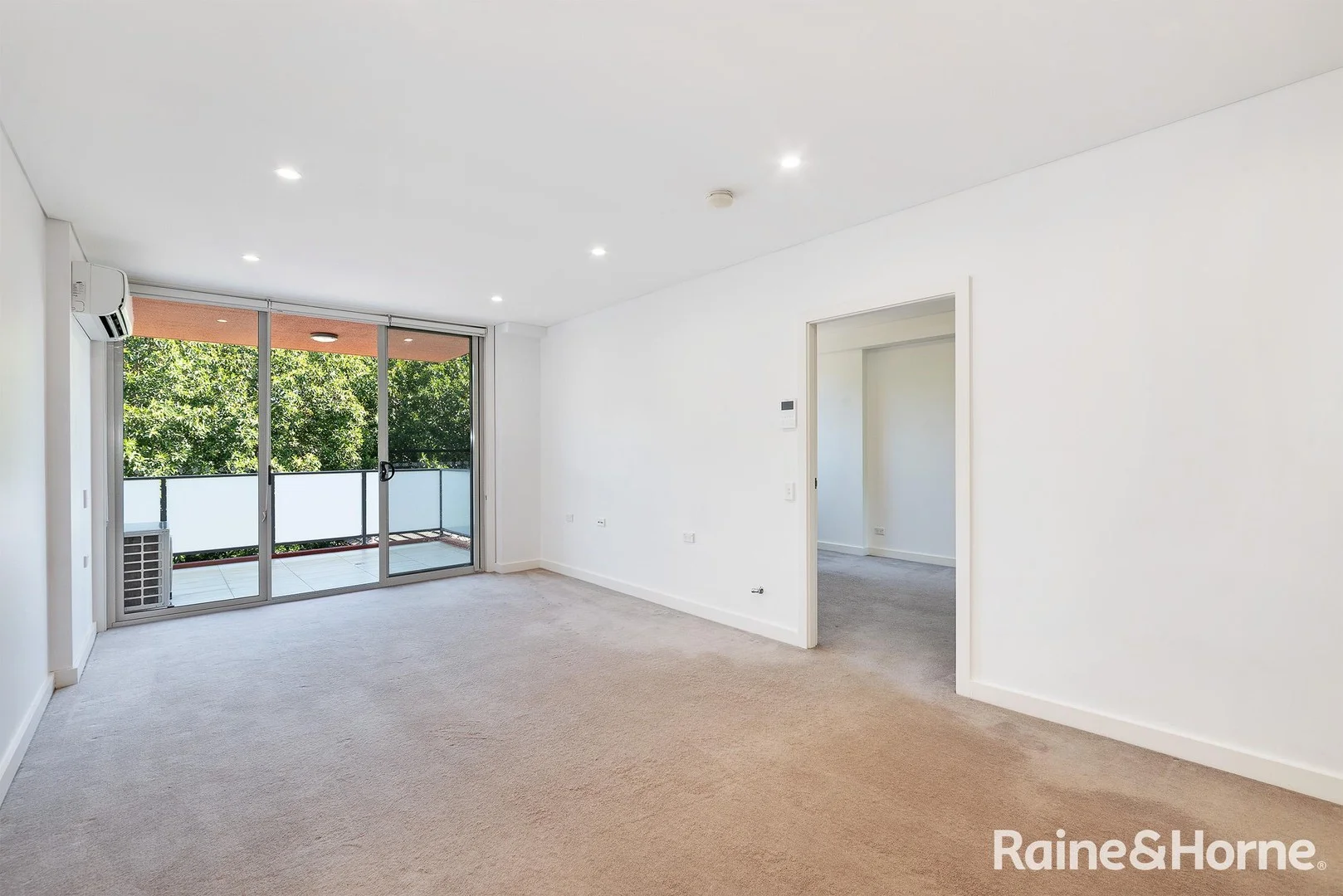 Primary image of 15/18-22A Hope Street, Rosehill NSW 2142
