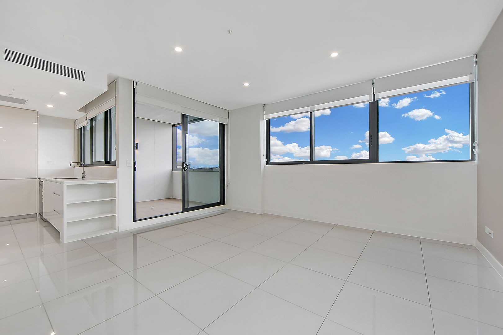 1104/1 Boys Avenue, Blacktown NSW 2148, Image 2