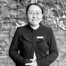 Helen He, Property manager