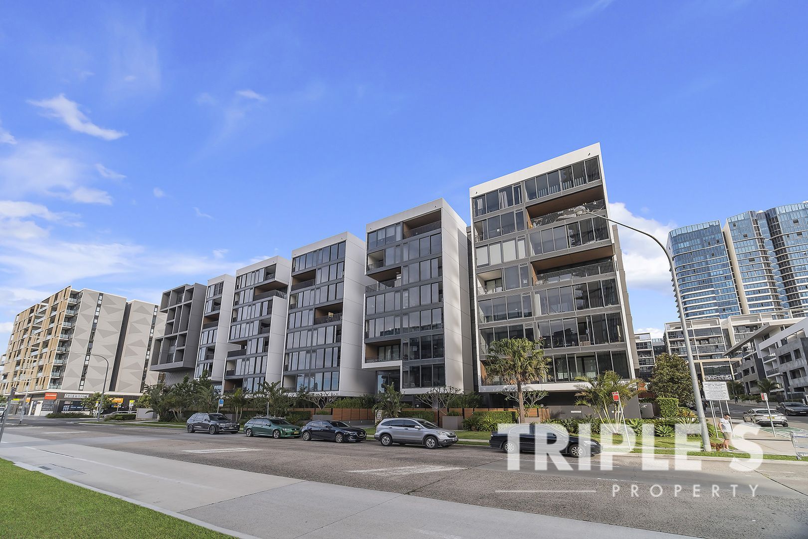 1 bedrooms Apartment / Unit / Flat in 702/55 Hill Road WENTWORTH POINT NSW, 2127