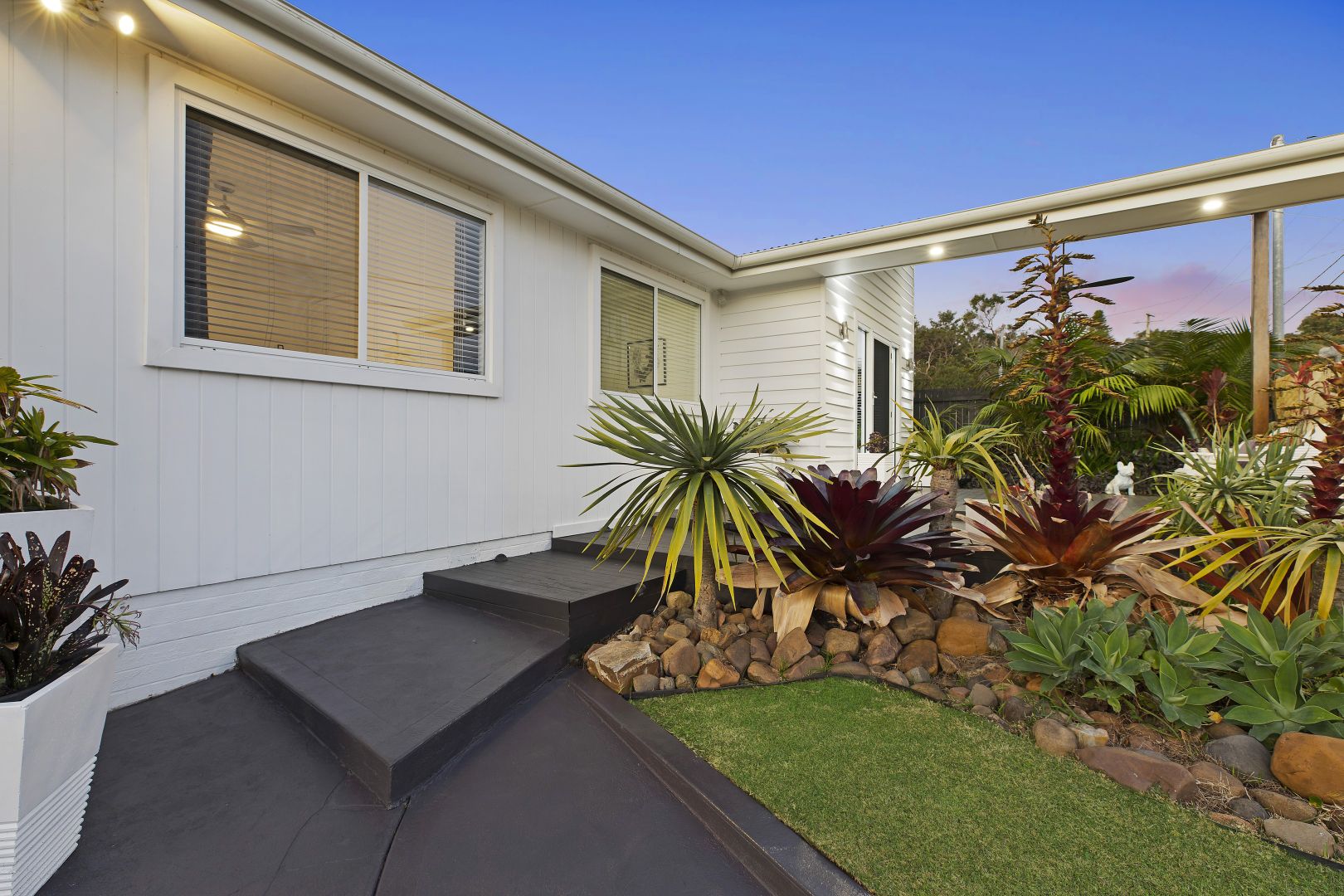 5 Longs Road, Bateau Bay NSW 2261, Image 2