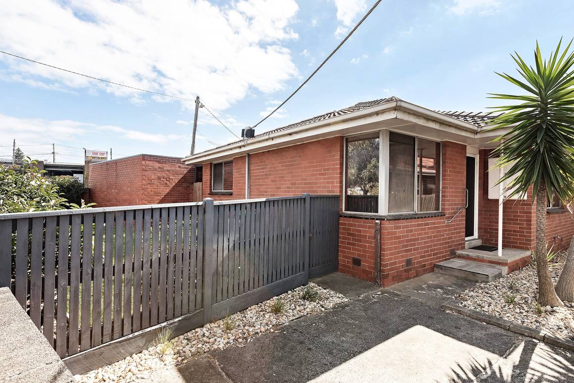 Picture of 1/5 McLeod Road, CARRUM VIC 3197