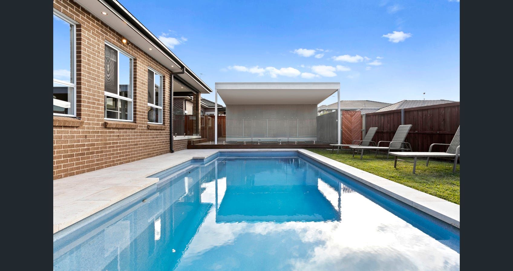4 bedrooms House in 10 Cutler Avenue EDMONDSON PARK NSW, 2174