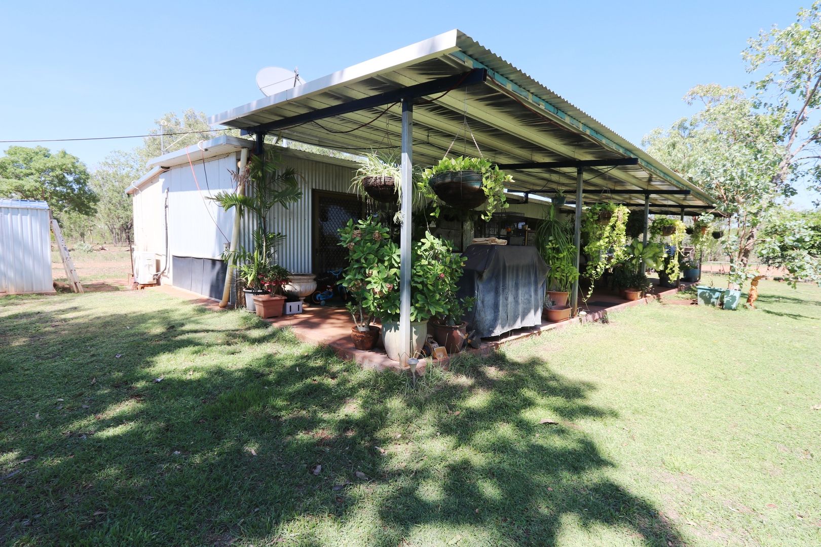 270 Stuart Highway, Mataranka NT 0852 House for Sale 800,000