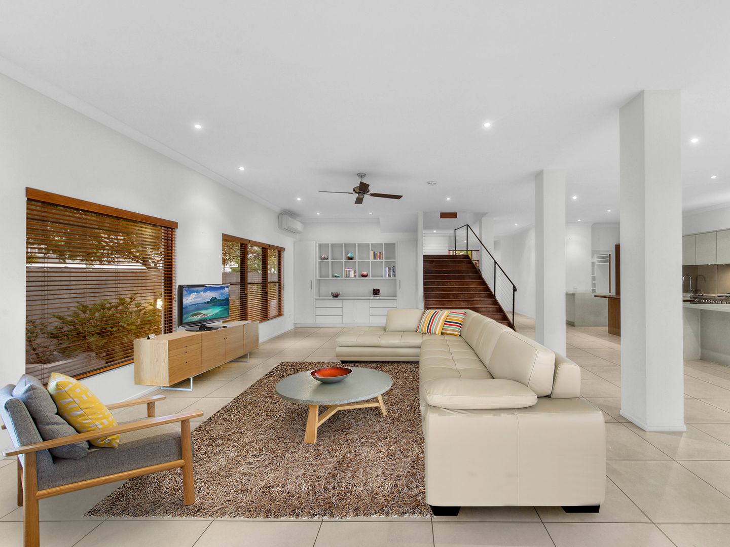 58 Portside Place, Bulimba QLD 4171, Image 2