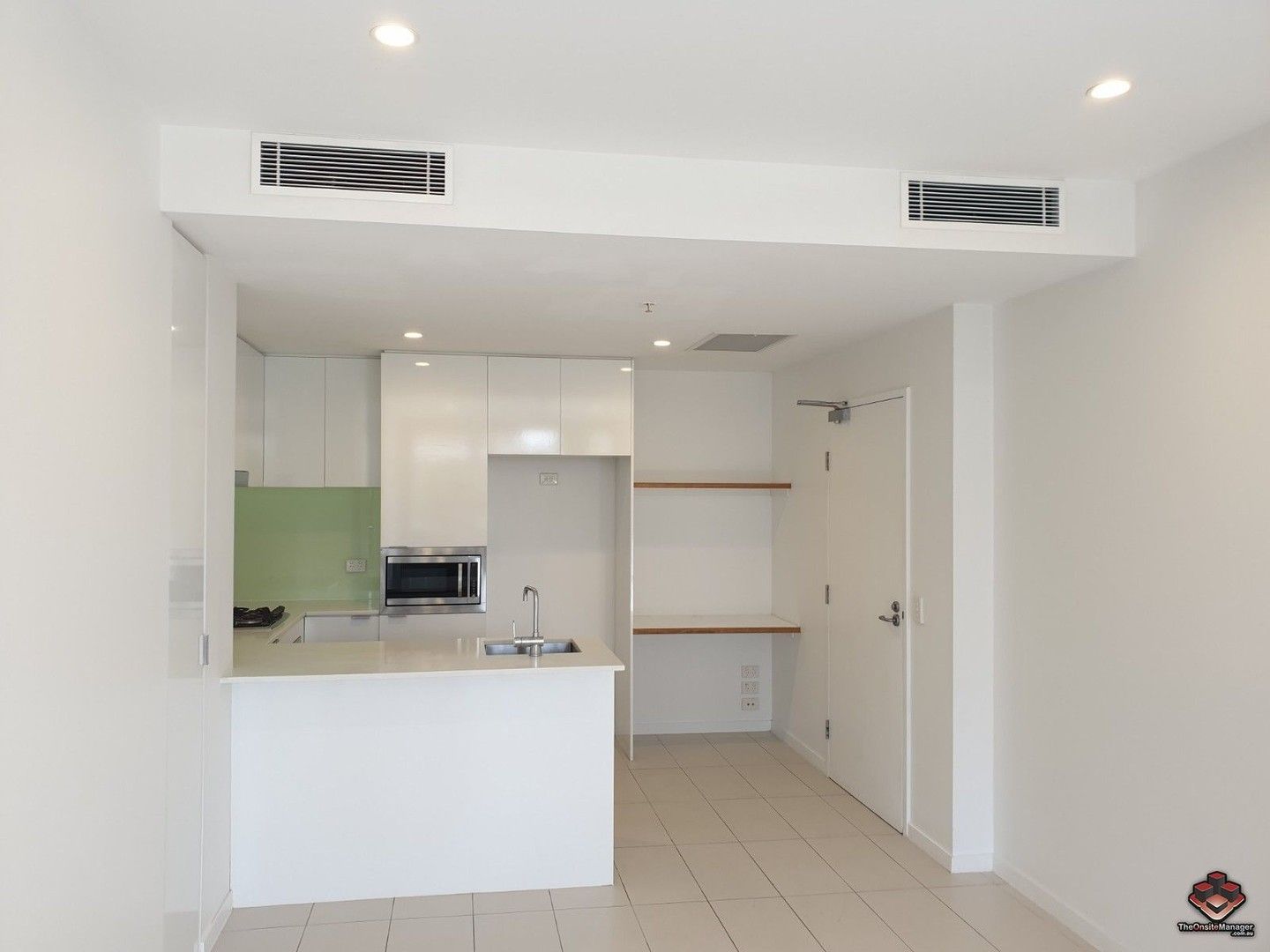 ID3907238/66 Manning Street, South Brisbane QLD 4101 Apartment For