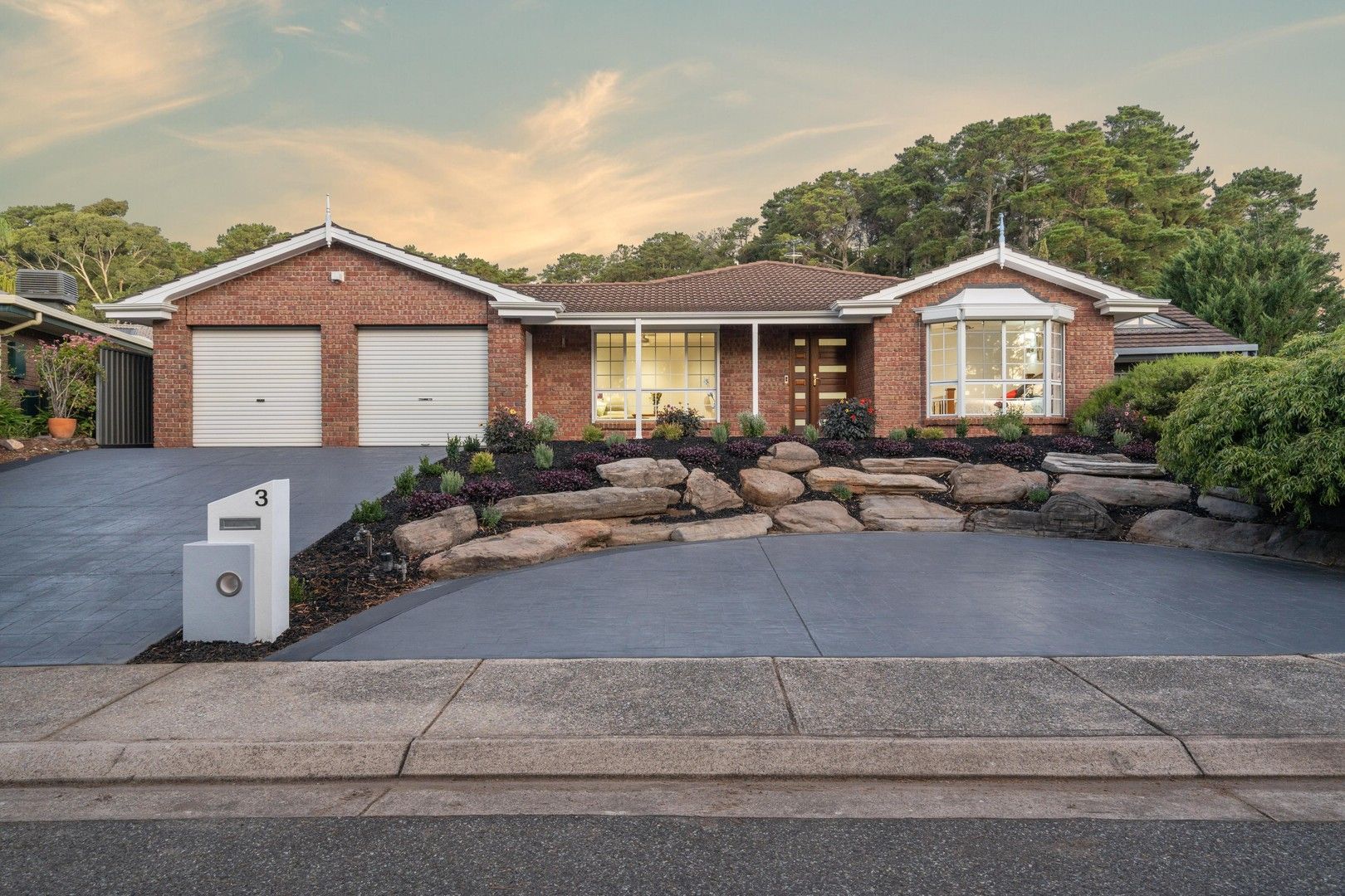 3 Greenleaf Court, Aberfoyle Park SA 5159, Image 0