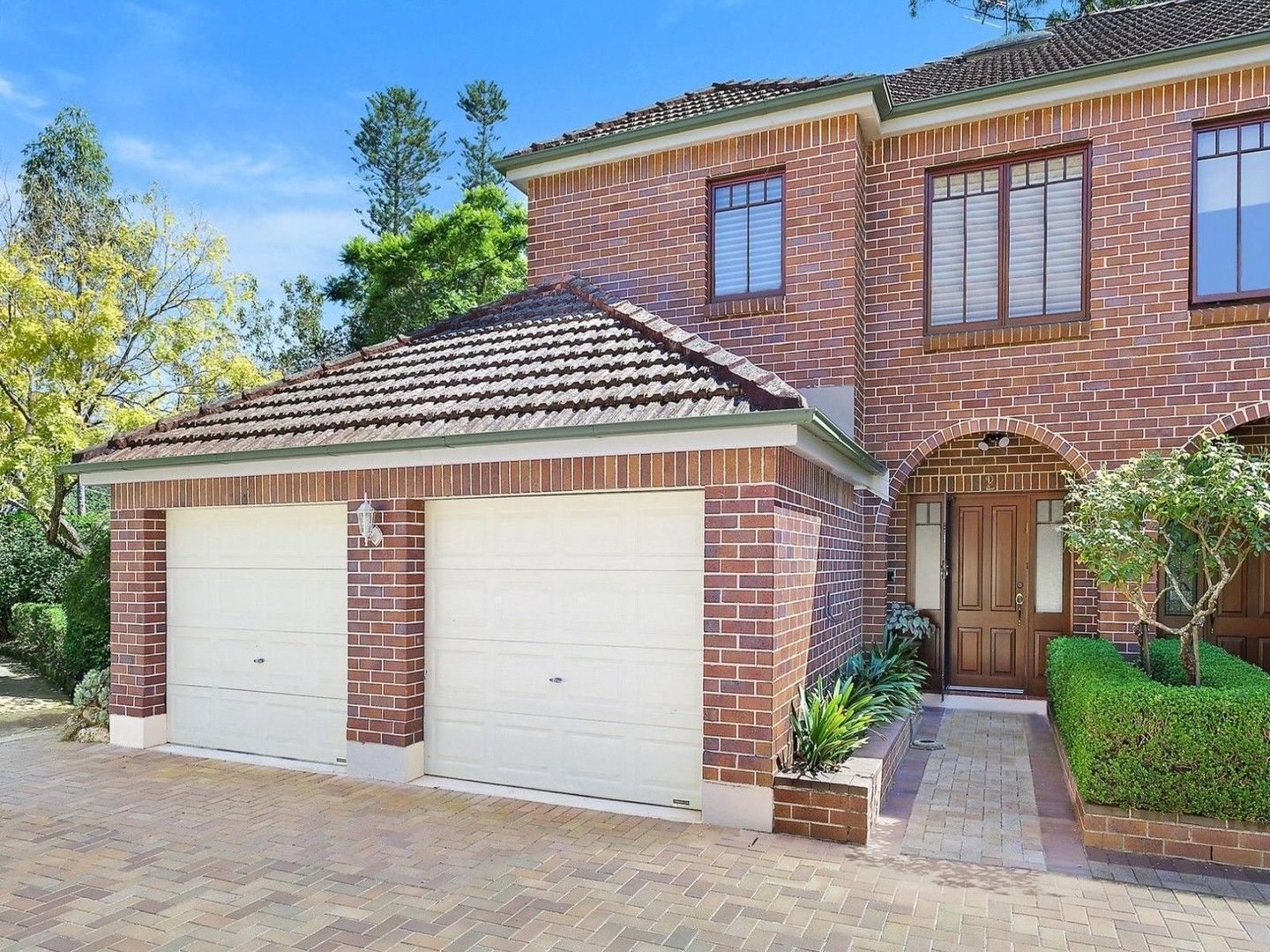 3 bedrooms Townhouse in 2/15-17 Woonona Avenue WAHROONGA NSW, 2076