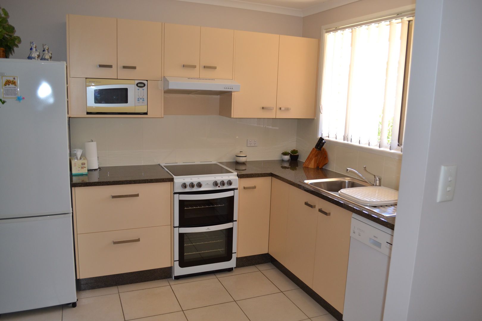 2/88 Woondooma Street, Bundaberg West QLD 4670, Image 1
