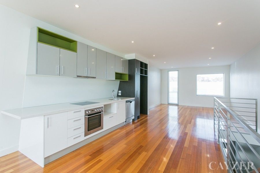 18 Little Boundary Street, South Melbourne VIC 3205, Image 1