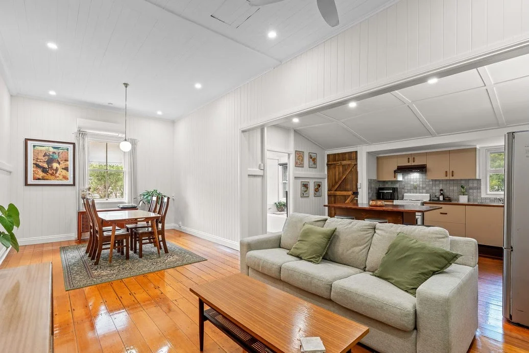 Primary image of 38 Thompson St, Silkstone QLD 4304