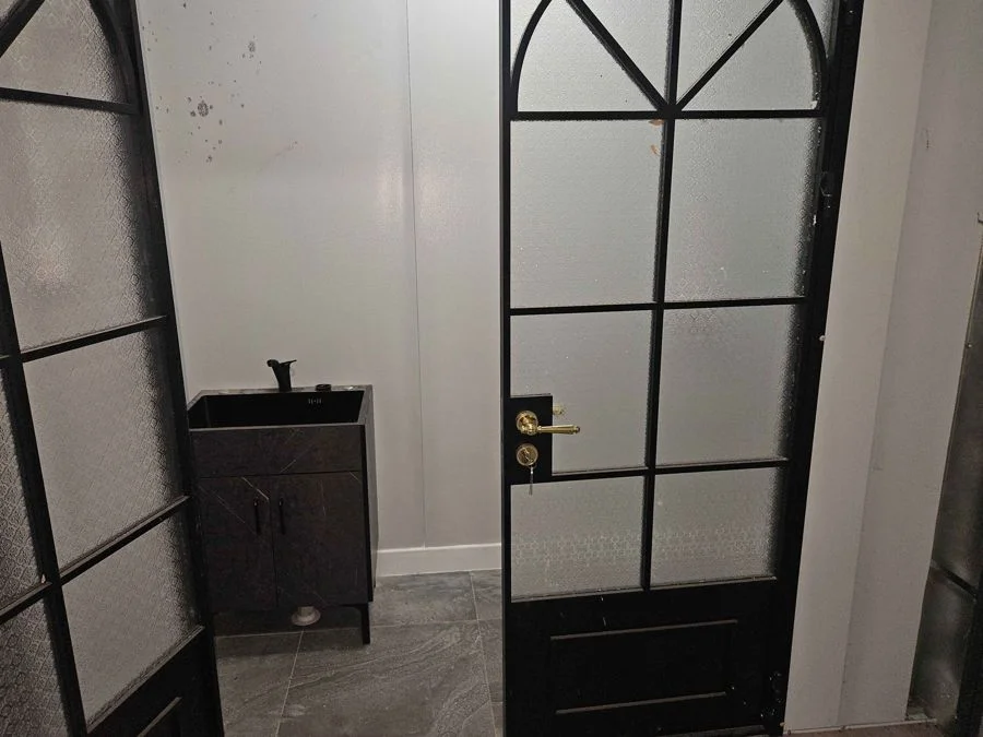Image 8