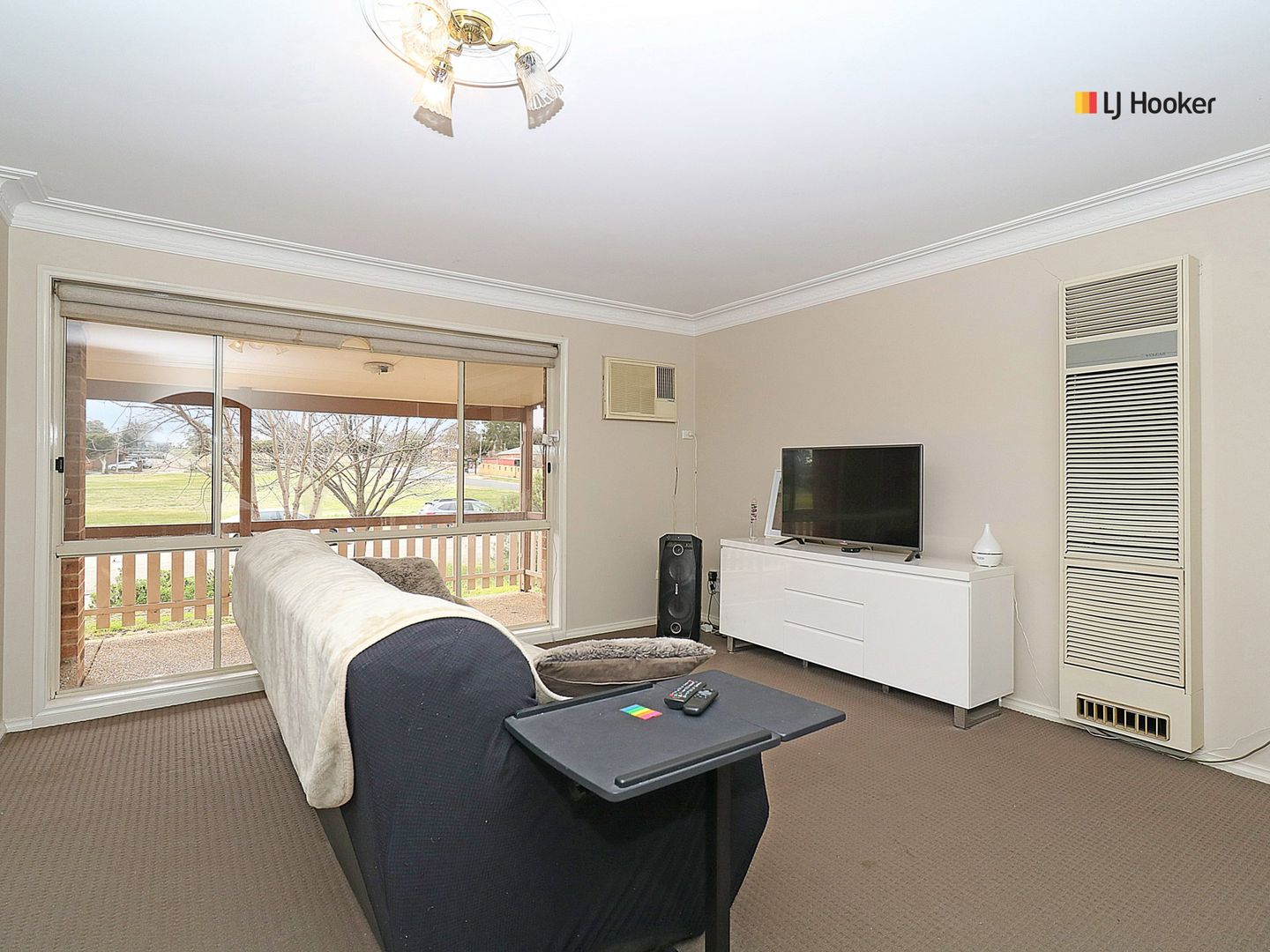 2/2 Cypress Street, Forest Hill NSW 2651, Image 1