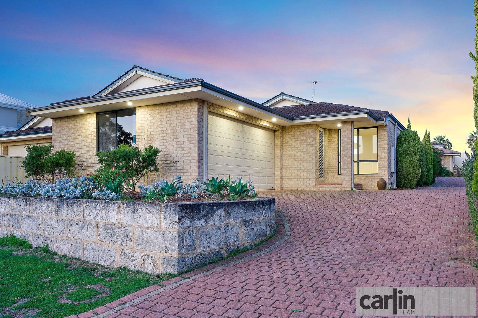 3 bedrooms House in 2/6 Anka Gardens LAKE COOGEE WA, 6166
