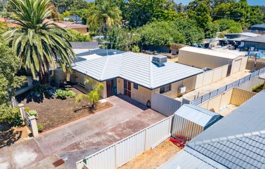 3 bedrooms House in 9 Peel Court ARMADALE WA, 6112