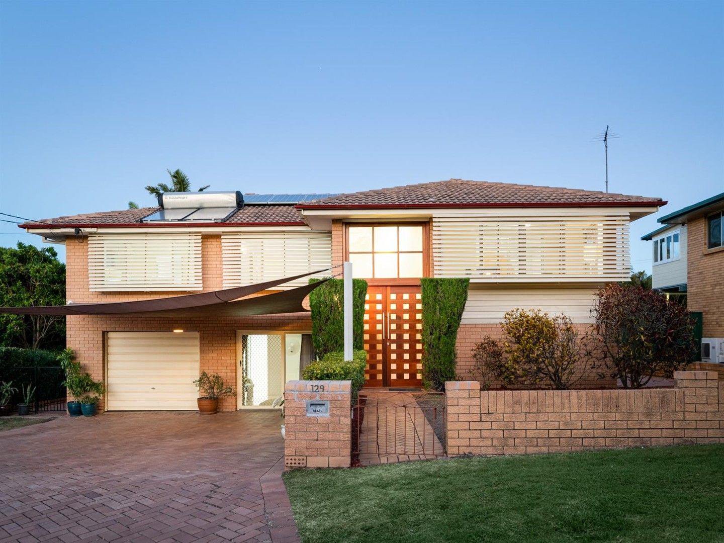 3 bedrooms House in 129 MORIALTA STREET MANSFIELD QLD, 4122