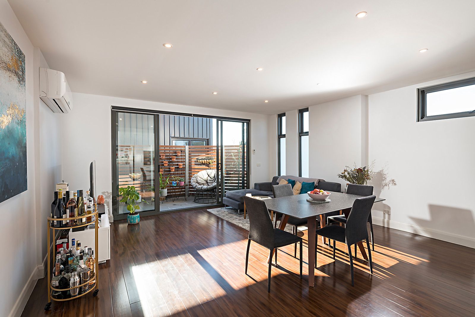 2 bedrooms Apartment / Unit / Flat in 5/167 Darebin Road THORNBURY VIC, 3071