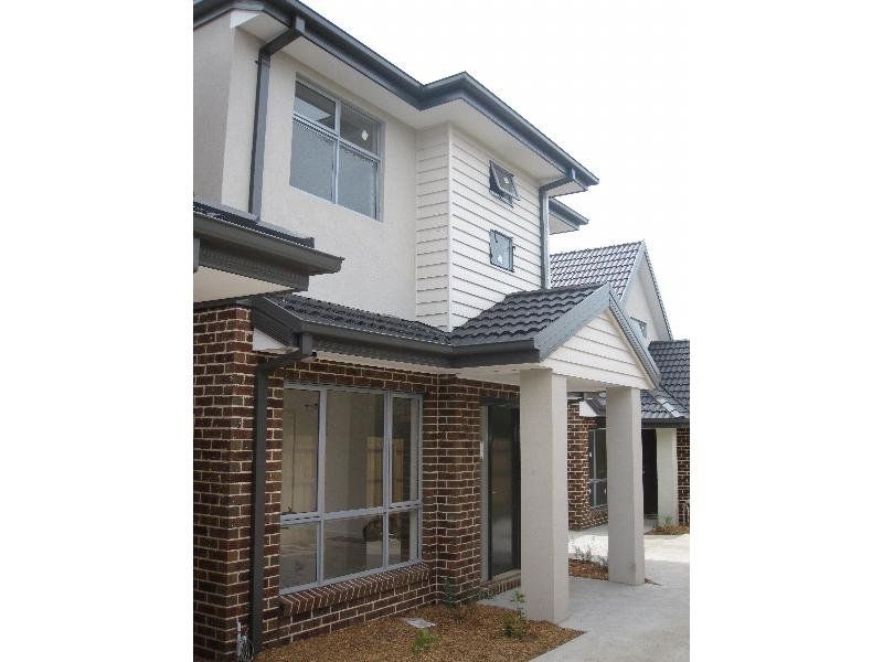 3 bedrooms Townhouse in 2/30 Orrong Avenue RESERVOIR VIC, 3073