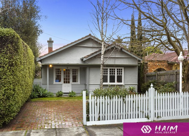 11 Magnolia Road, Gardenvale VIC 3185