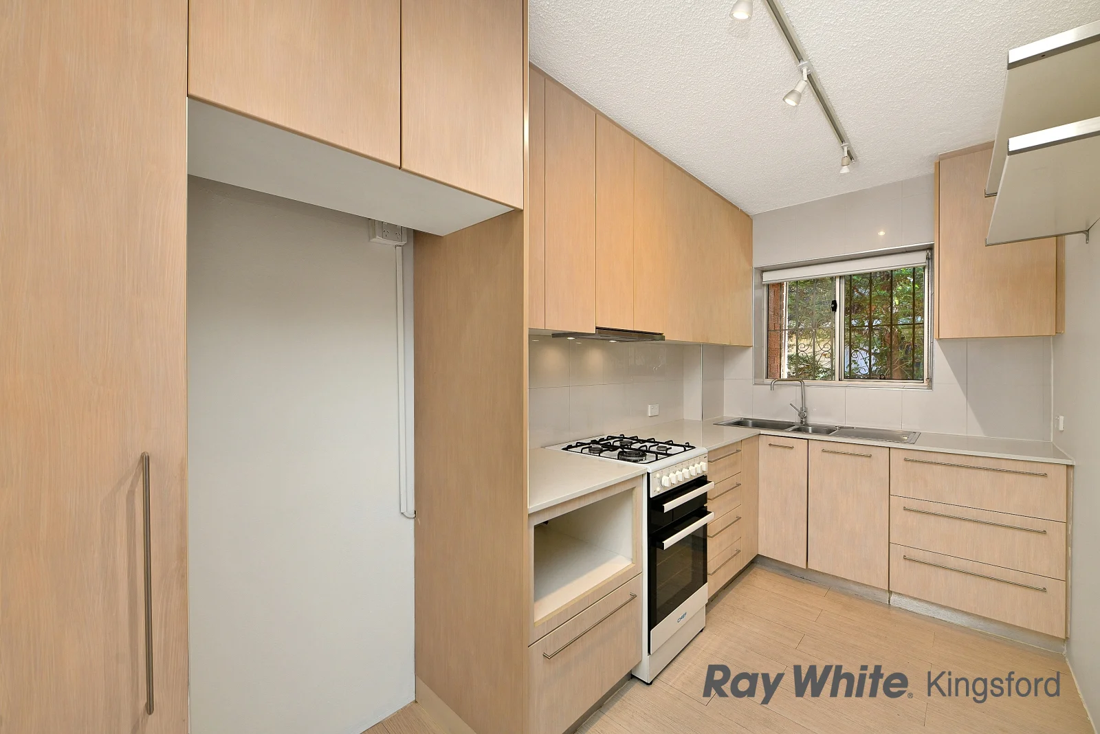 Additional image 4 of 2/9 Mascot Drive, Eastlakes NSW 2018