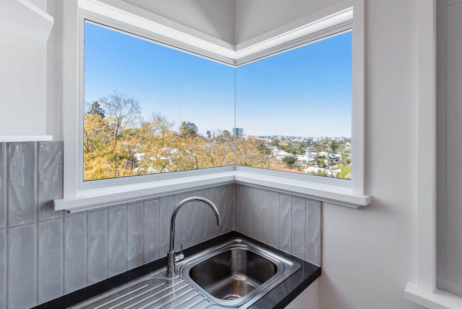 1 bedrooms House in 1/122a Latrobe Terrace PADDINGTON QLD, 4064