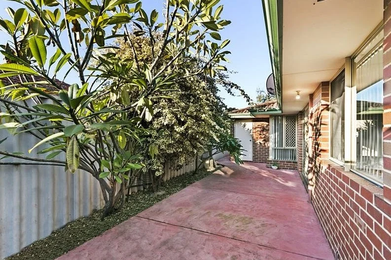 Primary image of 2/258 Stock Road, Willagee WA 6156