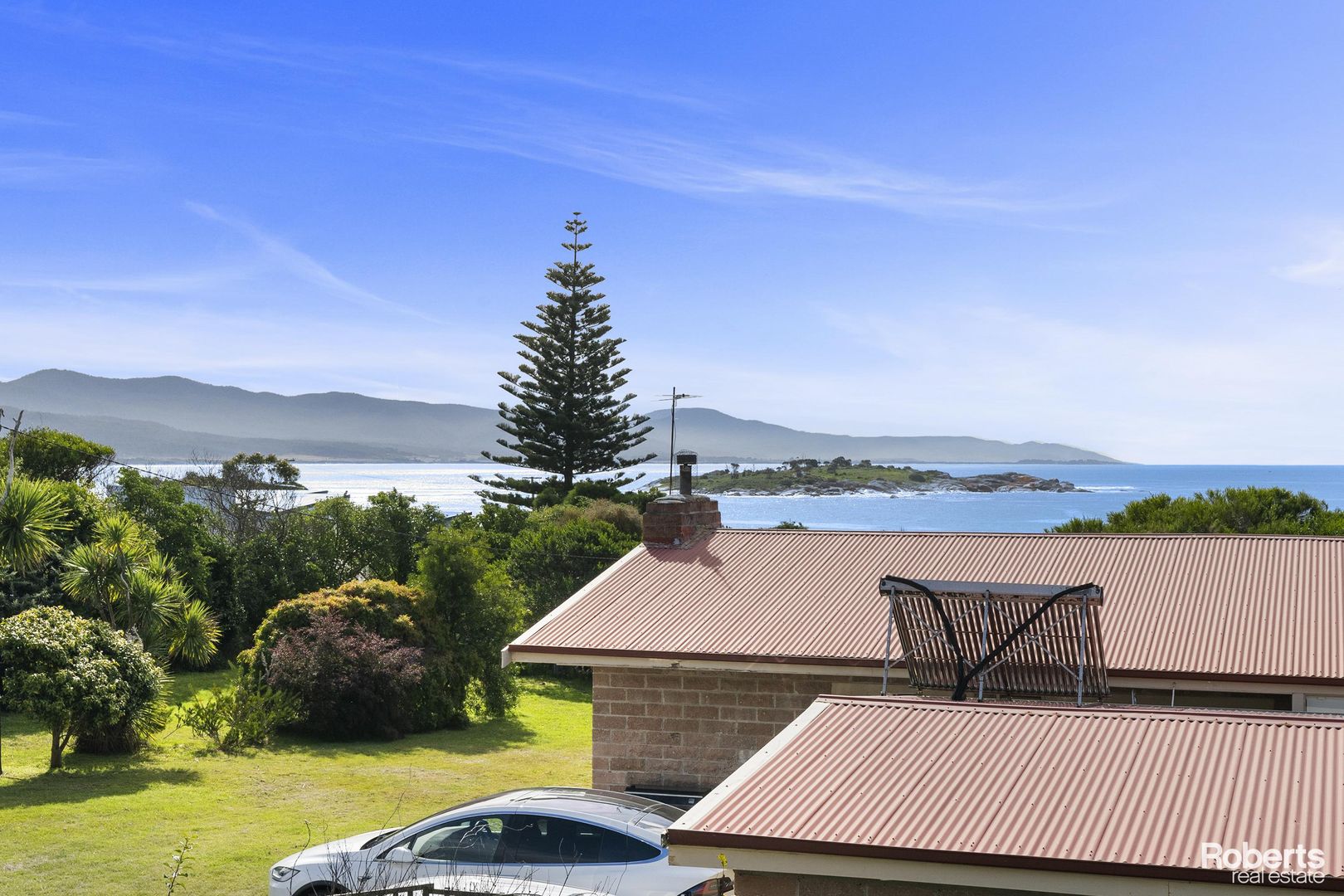 4 Allen Street, Bicheno TAS 7215, Image 2