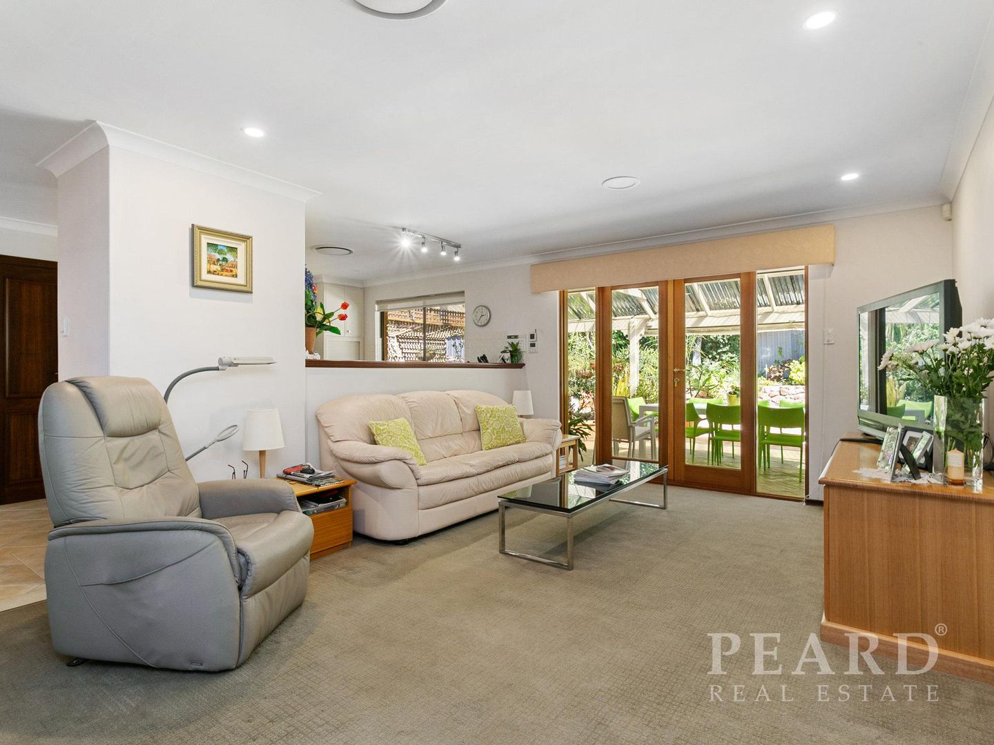 27 Peirse Way, Marmion WA 6020, Image 1