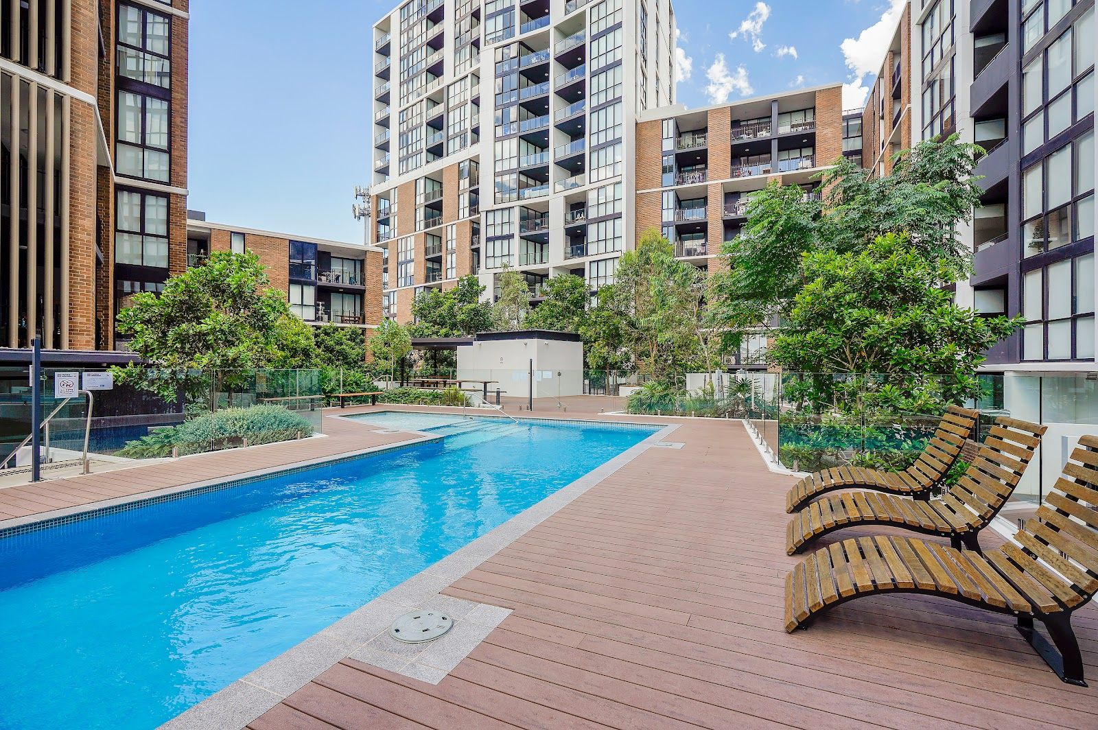 1 bedrooms Apartment / Unit / Flat in 1245/9 Maple Tree Road WESTMEAD NSW, 2145