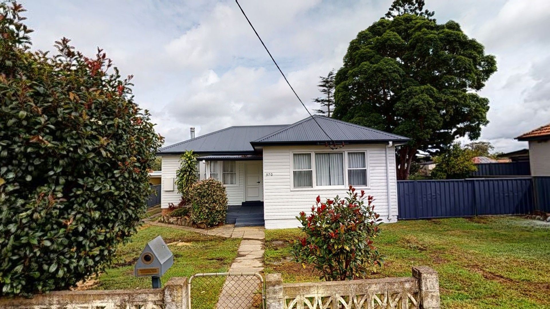 4 bedrooms House in 370 Main Road CARDIFF NSW, 2285