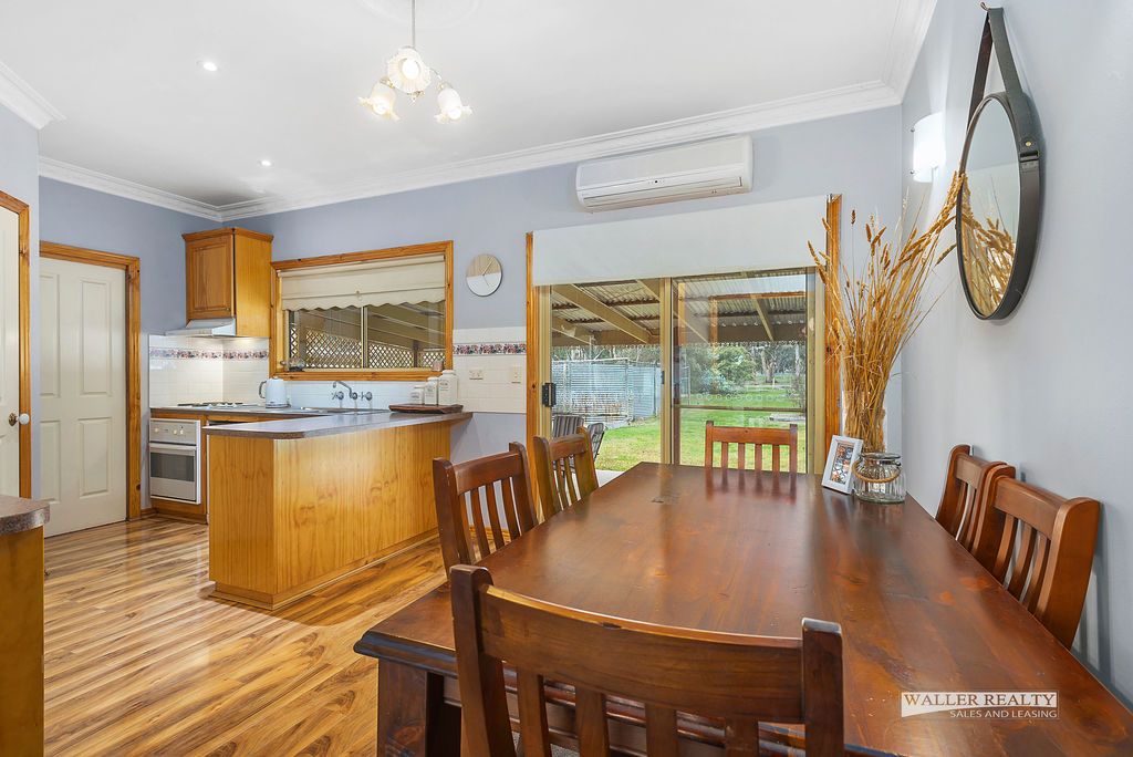 31 Burke Street, Baringhup VIC 3463, Image 2