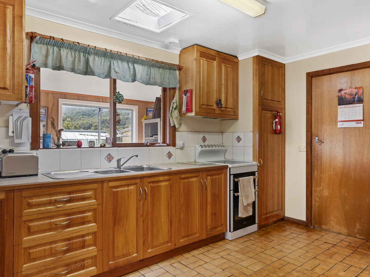 Additional image 6 of 590 Woodbridge Hill Road, Gardners Bay TAS 7112