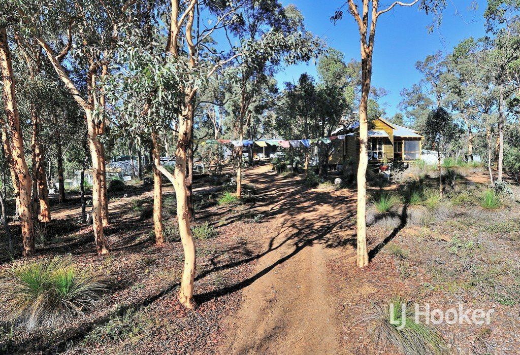 1084 Reen Road, Gidgegannup WA 6083, Image 2