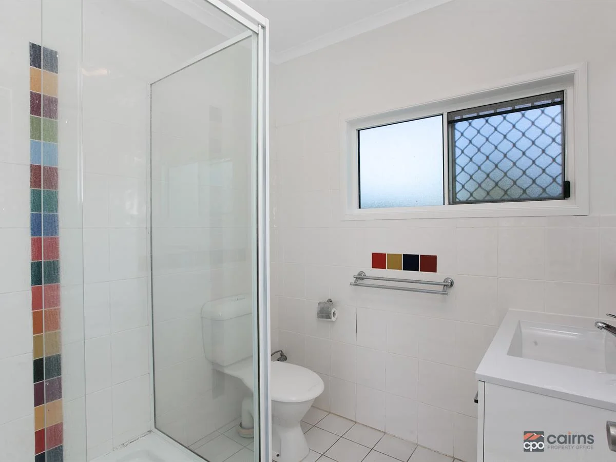 Additional image 6 of 1/4 Atlantic Close, White Rock QLD 4868