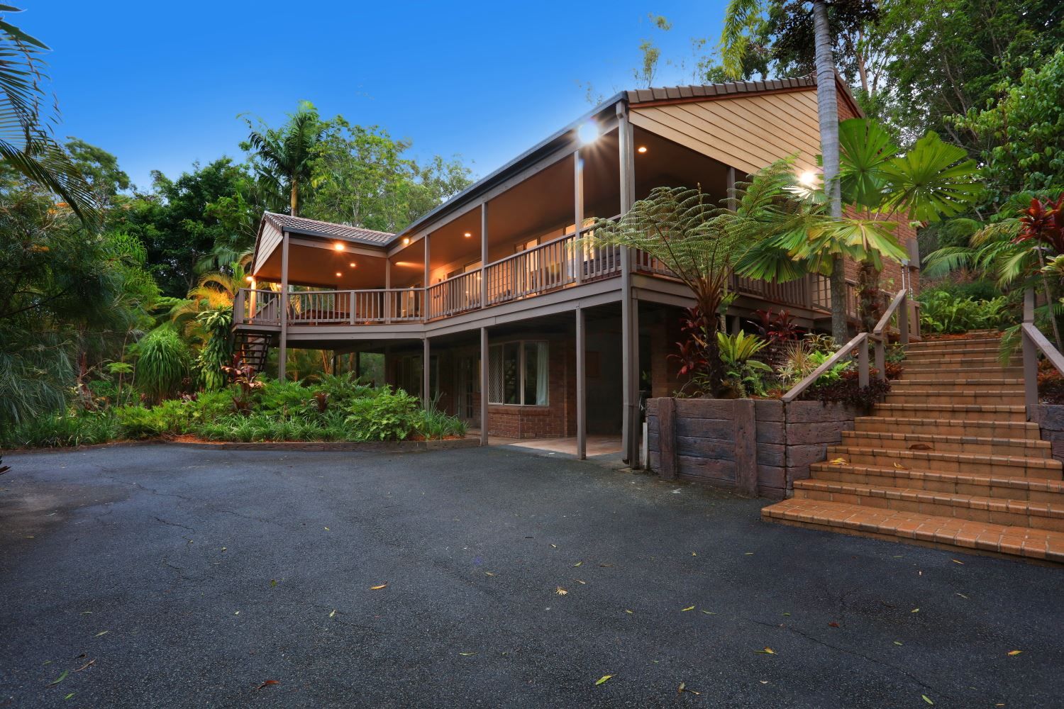 41 Harry Mills Drive, Worongary QLD 4213, Image 1