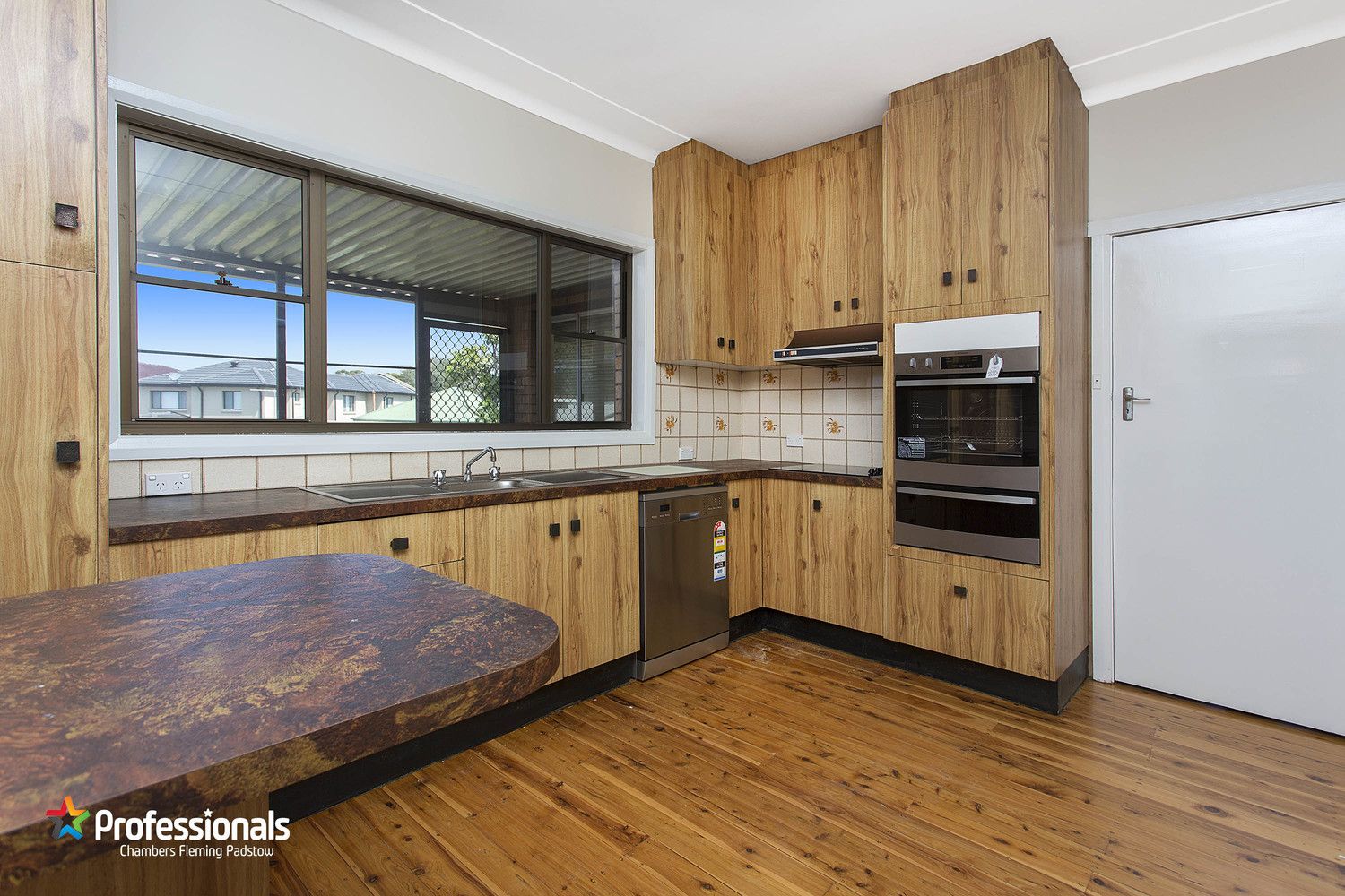 39 Faraday Road, Padstow NSW 2211, Image 2