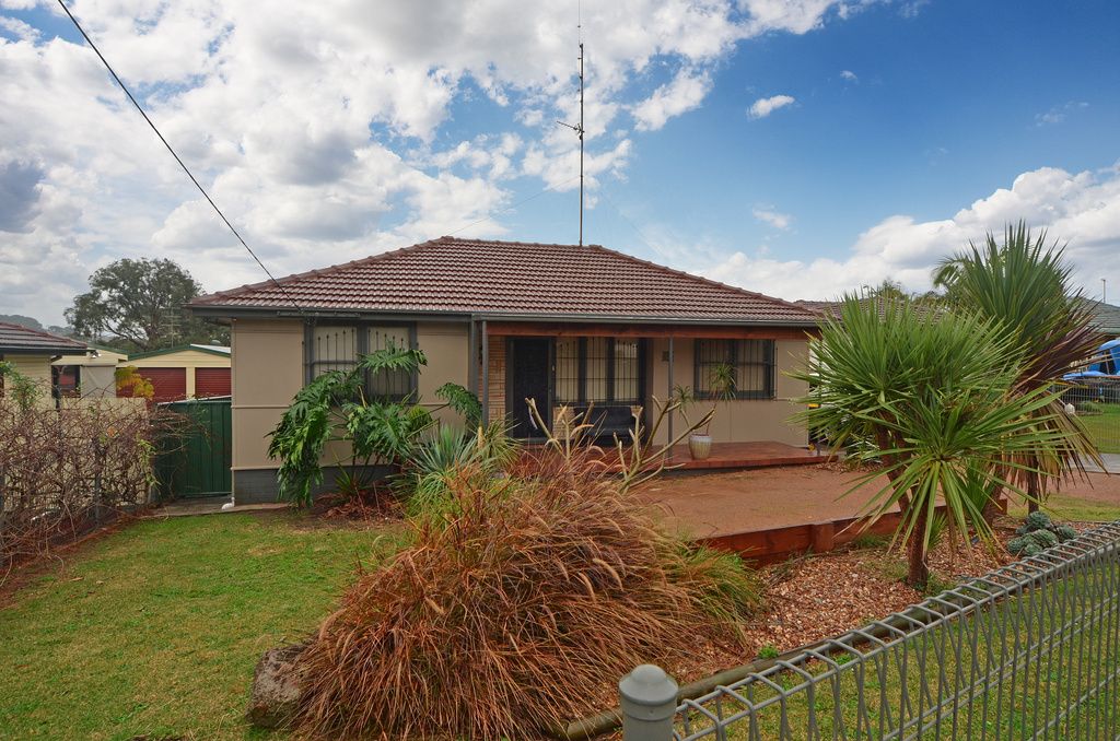 38 Ulster Ave, Warilla NSW 2528, Image 0